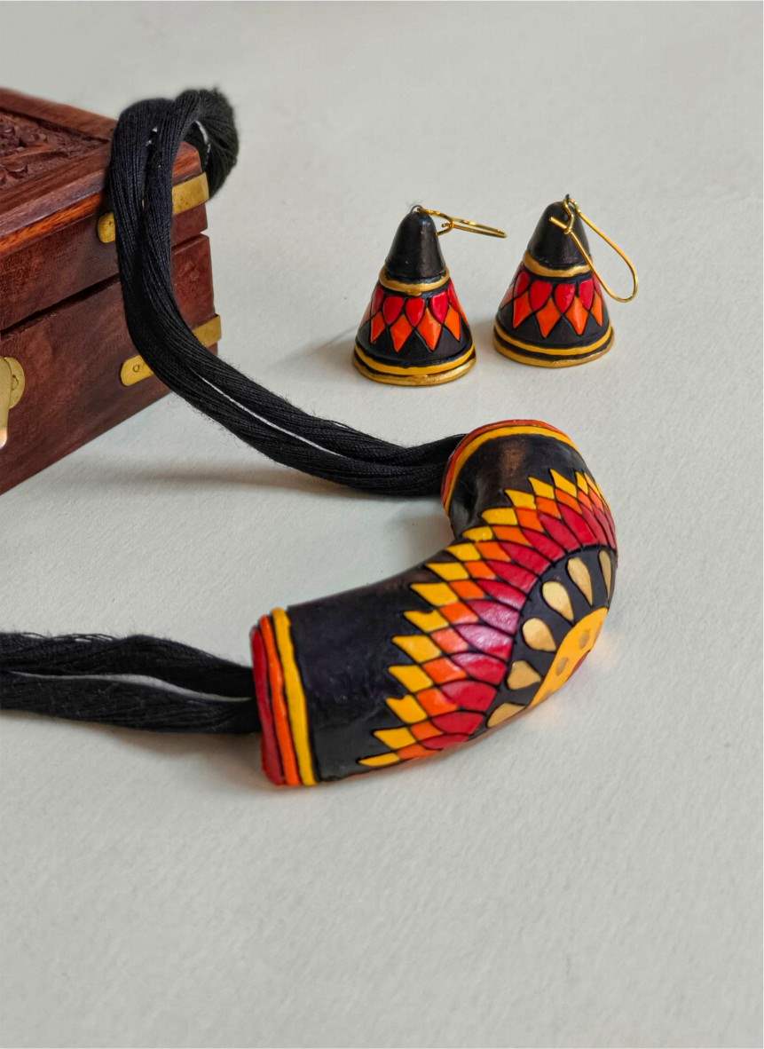 Teracotta Traditional Black Necklace and Earrings