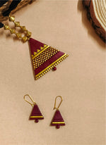 Load image into Gallery viewer, Teracotta Maroon Minimal Necklace and Earrings
